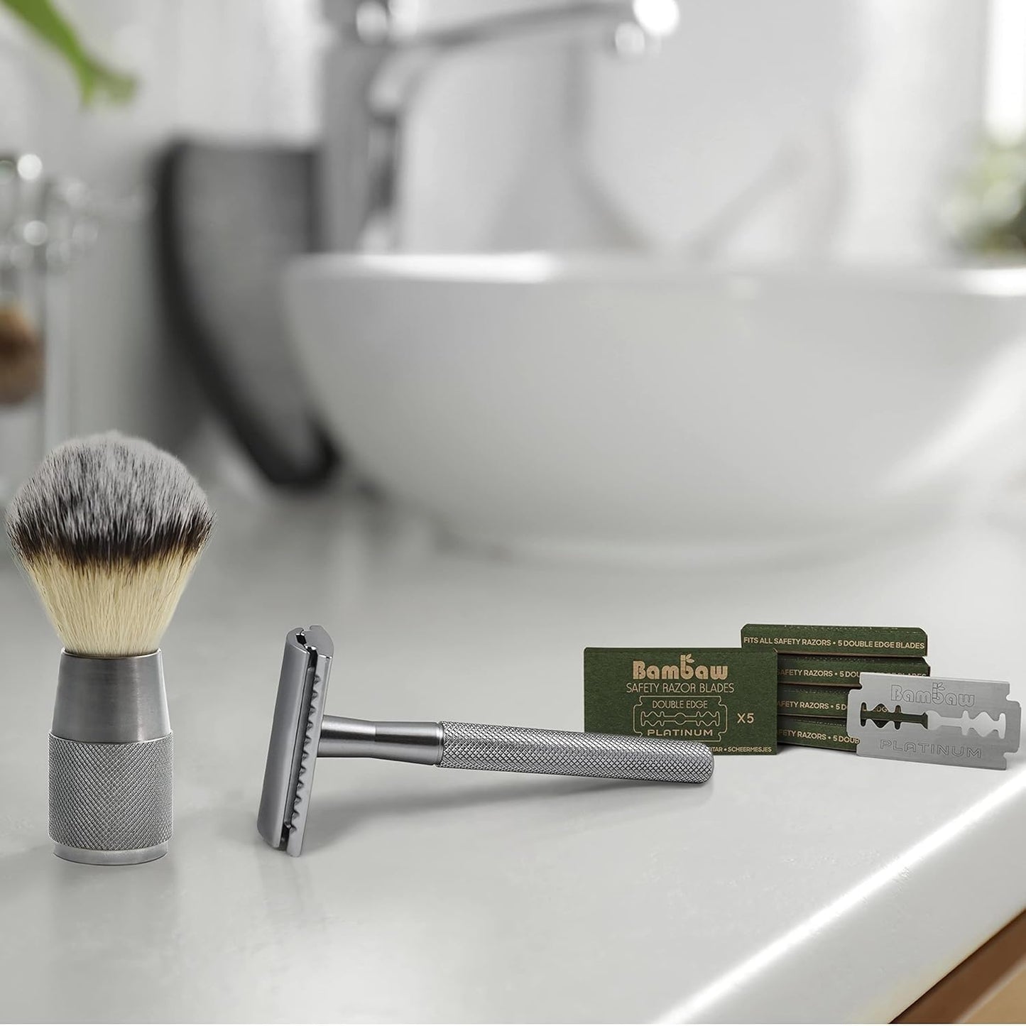 Safety Razor Blades | Swedish Steel Replacement Razor Blades | 100 Pack - 18 to 24 months supply | Bambaw